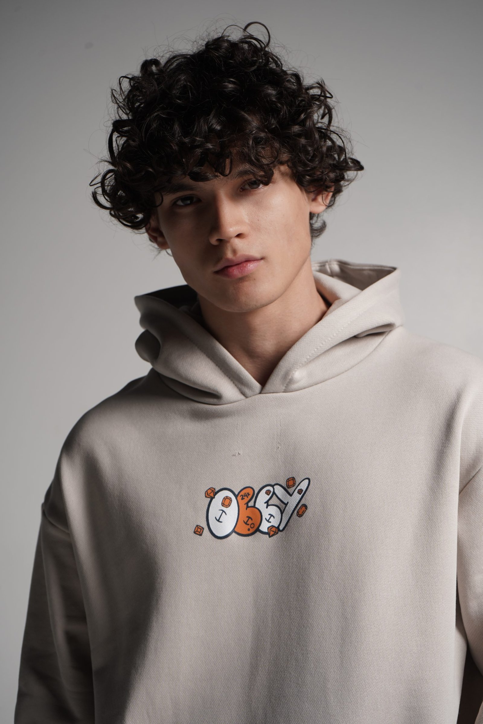 Hoddie O66y khaki